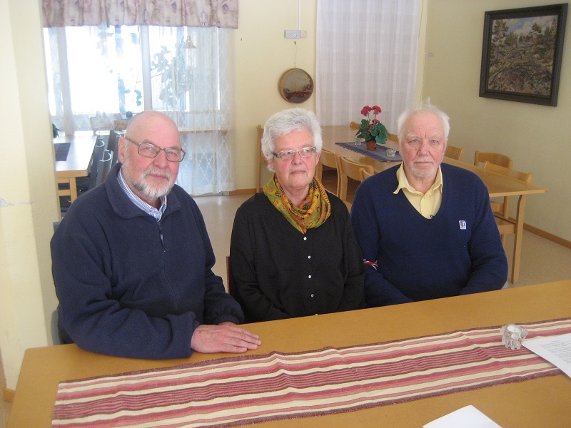 Tre glada vinnare från PRO Svärdsjö.                                                                    Foto: Jan Berglund