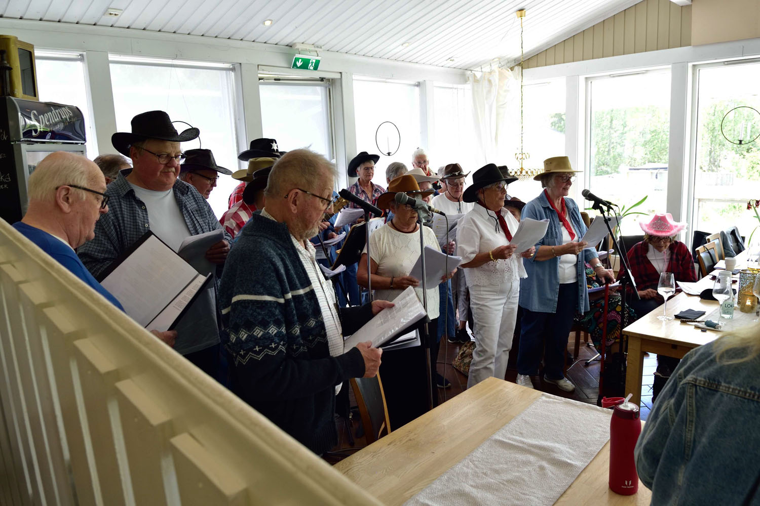 Vårlunch sång av Sävsångarna