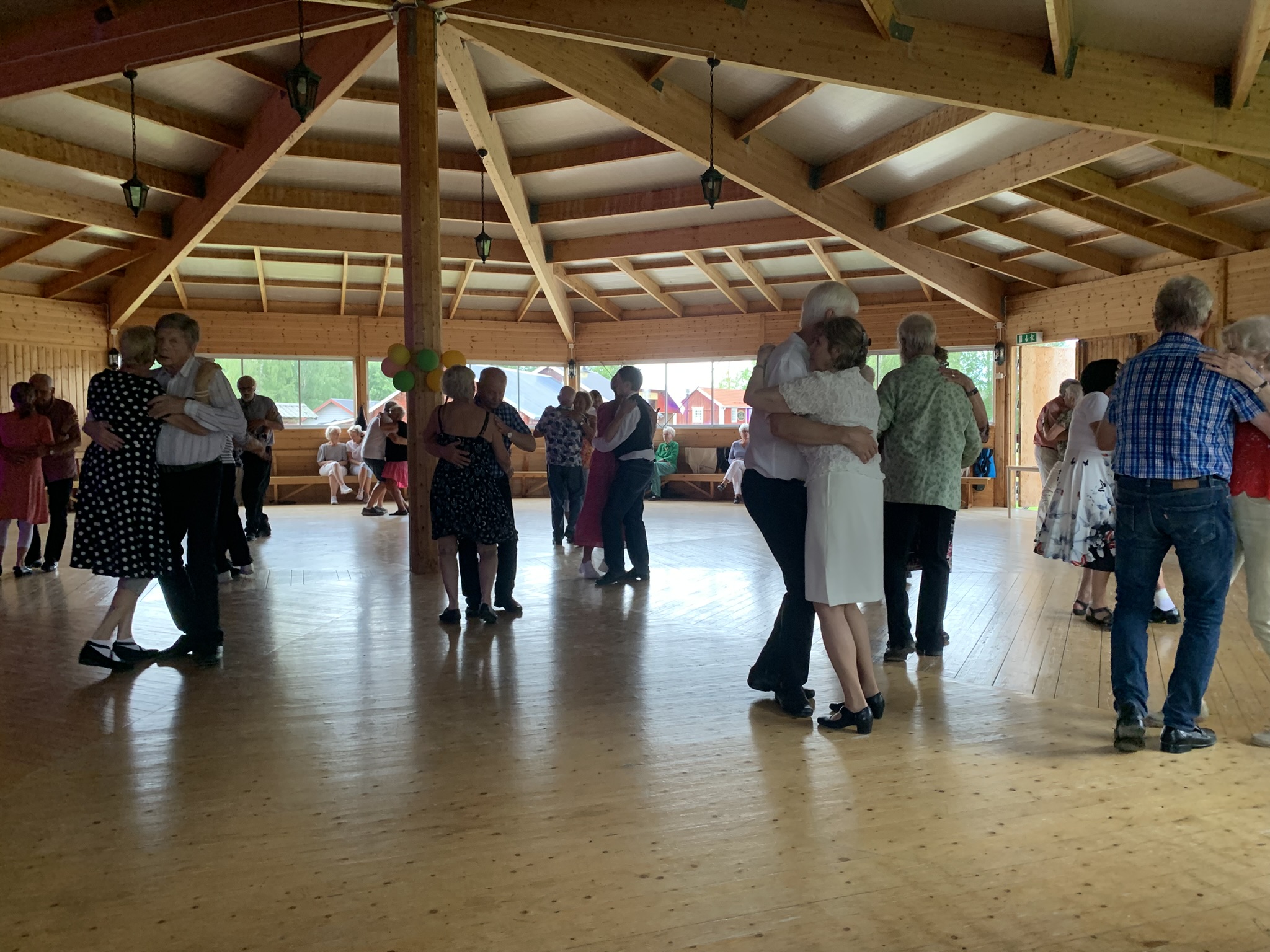 Människor som dansar.