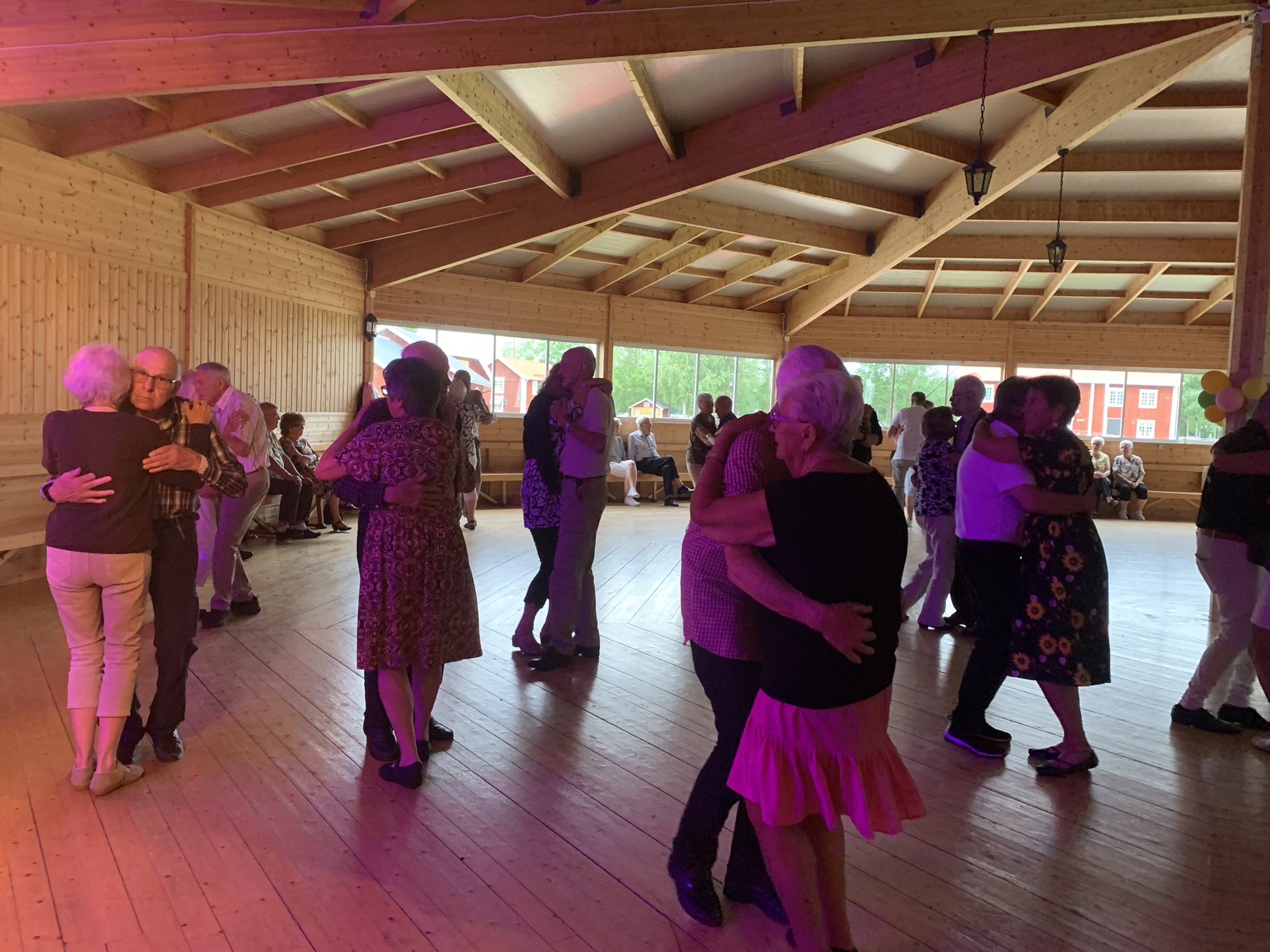 Människor som dansar.