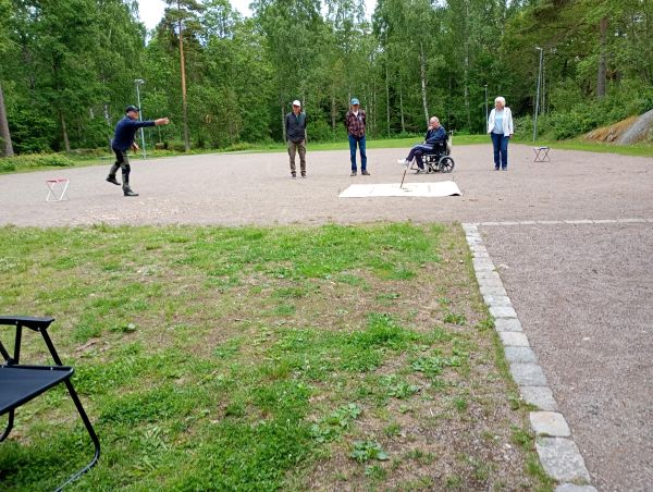 Hästskokastning