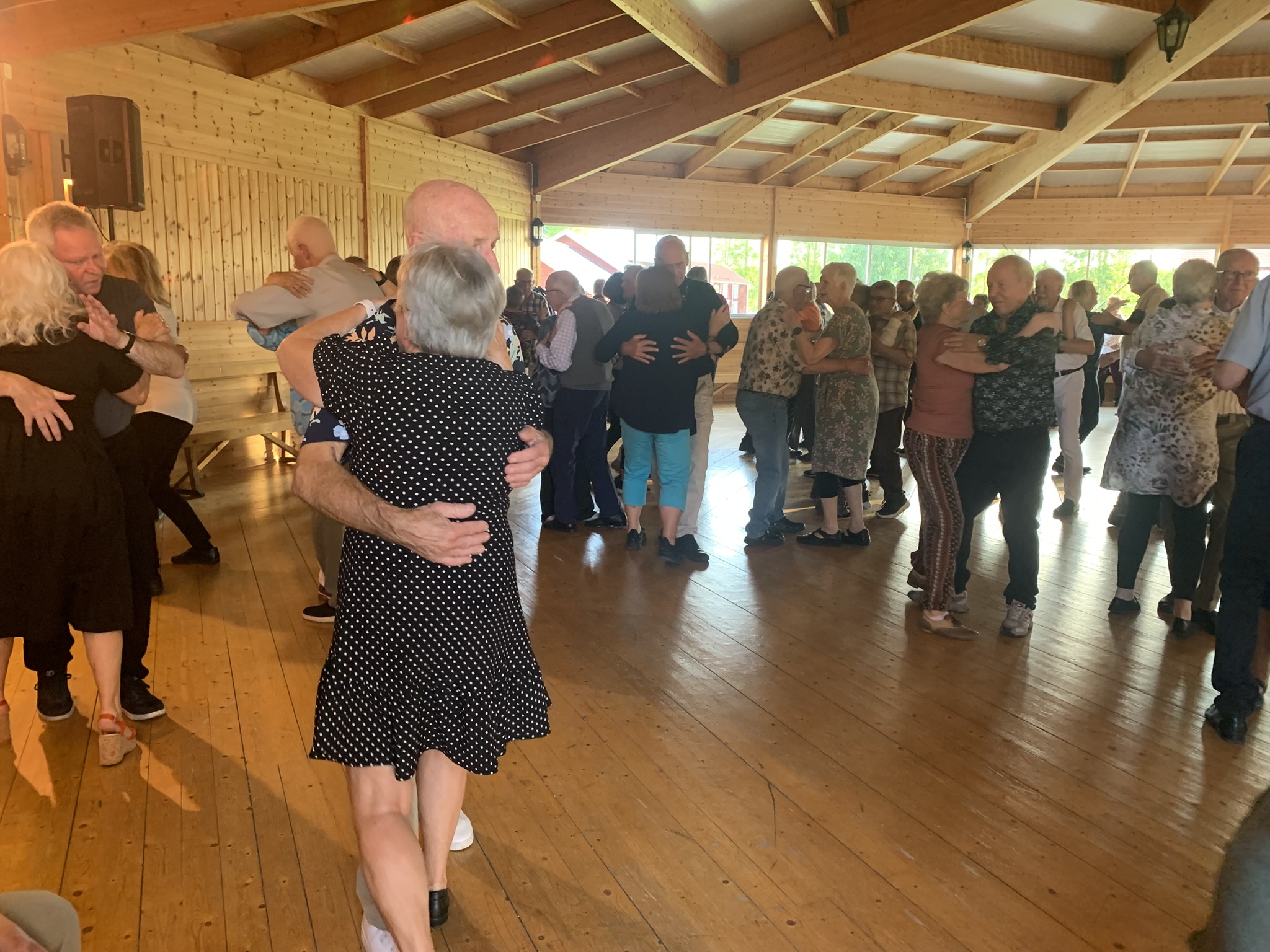 Människor som dansar.