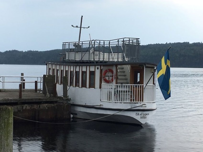 Båten Isa vid bryggan