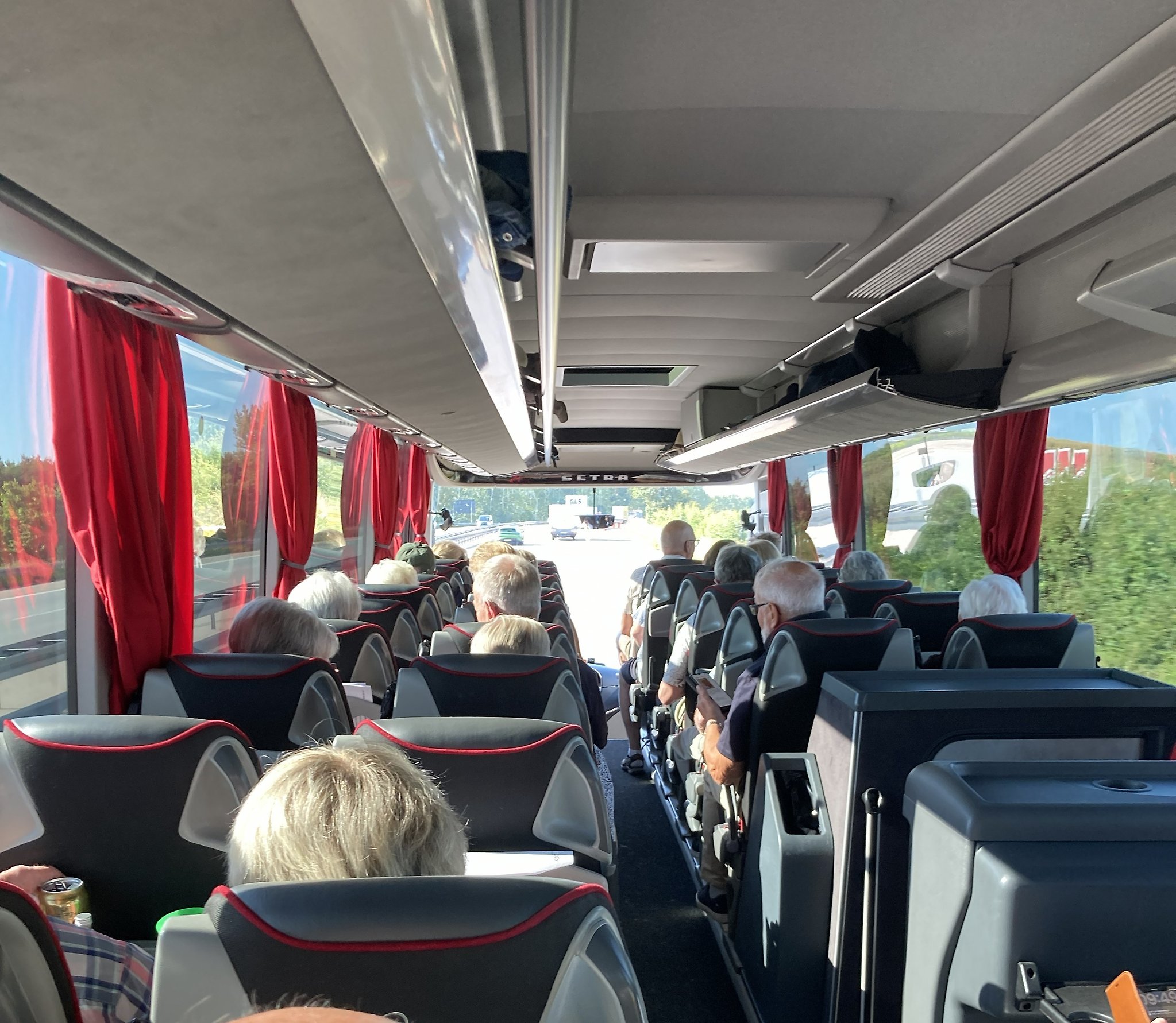 På väg ut i världen